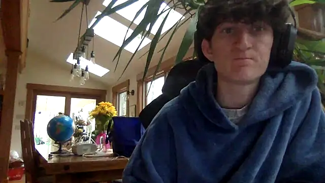 Snapshot of KittingGrappler chatting on 31, 3, 2026 KittingGrappler online show from 31, 3, 2026