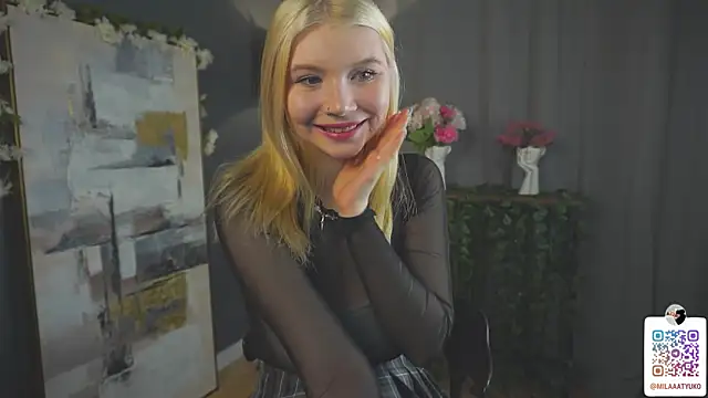 Snapshot of DaisyElmers chatting on 22, 2, 2025 DaisyElmers online show from 22, 2, 2025
