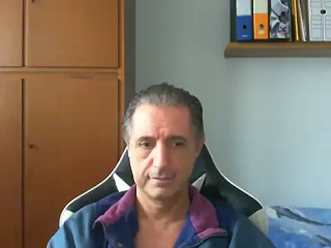 Snapshot of lliuk70mi chatting on 22, 1, 2025 lliuk70mi online show from 22, 1, 2025