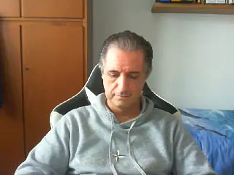 Snapshot of lliuk70mi chatting on 14, 2, 2025 lliuk70mi online show from 14, 2, 2025