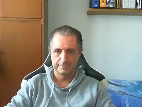 Snapshot of lliuk70mi chatting on 27, 2, 2025 lliuk70mi online show from 27, 2, 2025