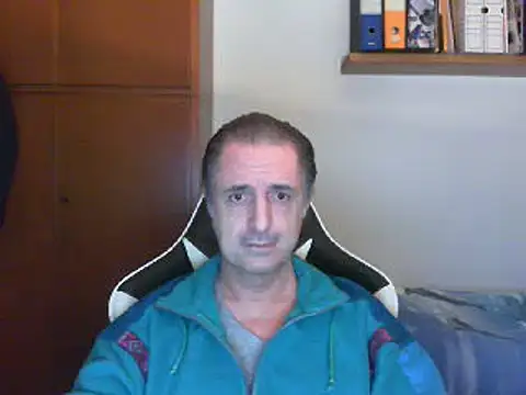 Snapshot of lliuk70mi chatting on 17, 3, 2025 lliuk70mi online show from 17, 3, 2025