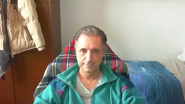 Snapshot of lliuk70mi chatting on 19, 3, 2026 lliuk70mi online show from 19, 3, 2026