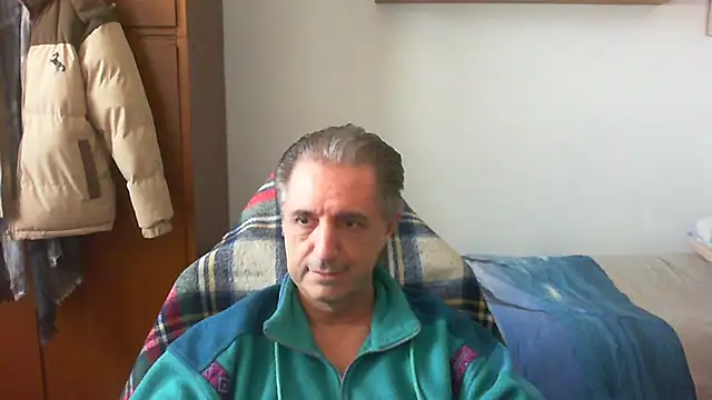 Snapshot of lliuk70mi chatting on 29, 3, 2026 lliuk70mi online show from 29, 3, 2026