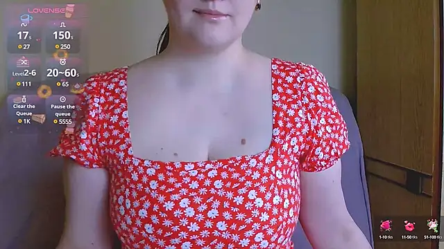 Snapshot of ChubbyMaia chatting on 2, 3, 2025 ChubbyMaia online show from 2, 3, 2025