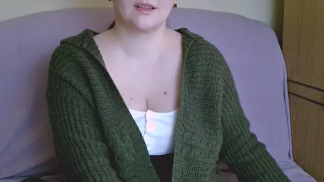 Snapshot of ChubbyMaia chatting on 3, 3, 2025 ChubbyMaia online show from 3, 3, 2025