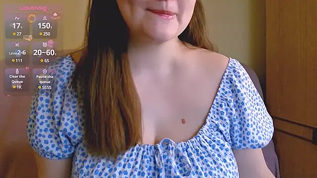 Snapshot of ChubbyMaia chatting on 5, 3, 2025 ChubbyMaia online show from 5, 3, 2025