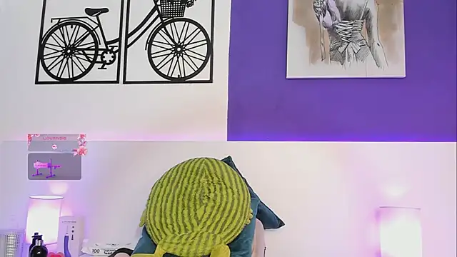 Izzy bellx online show from 22, 10, 2025