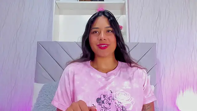 Snapshot of AnnaQueen_ chatting on 19, 9, 2025 AnnaQueen online show from 19, 9, 2025