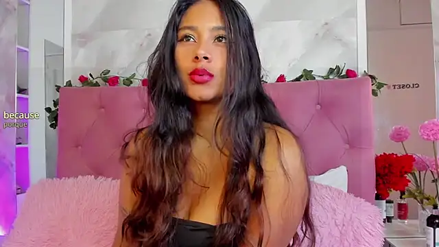 Snapshot of AnnaQueen_ chatting on 14, 10, 2025 AnnaQueen online show from 14, 10, 2025