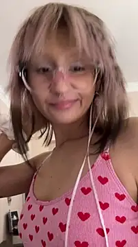 Snapshot of bigbabykiki chatting on 14, 1, 2026 bigbabykiki online show from 14, 1, 2026