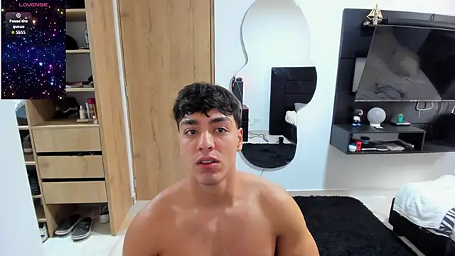 Cristhian Evans online show from 6, 10, 2025