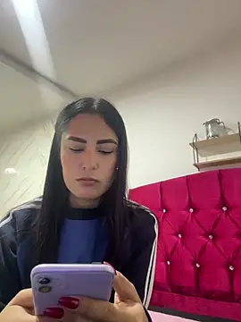 CAM 21X online show from 31, 1, 2025