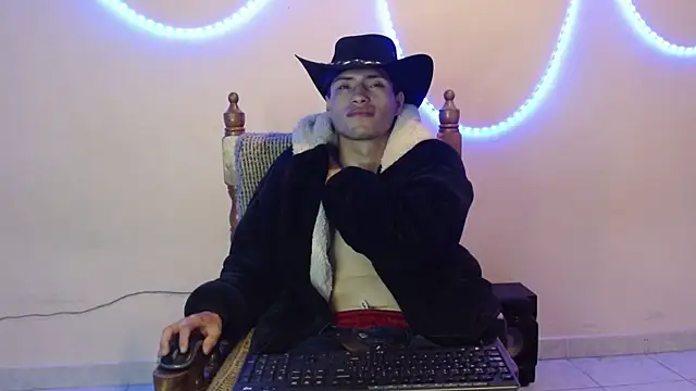 nolanjay  online show from 11, 3, 2025