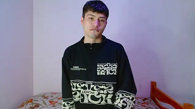 nolanjay  online show from 24, 9, 2025