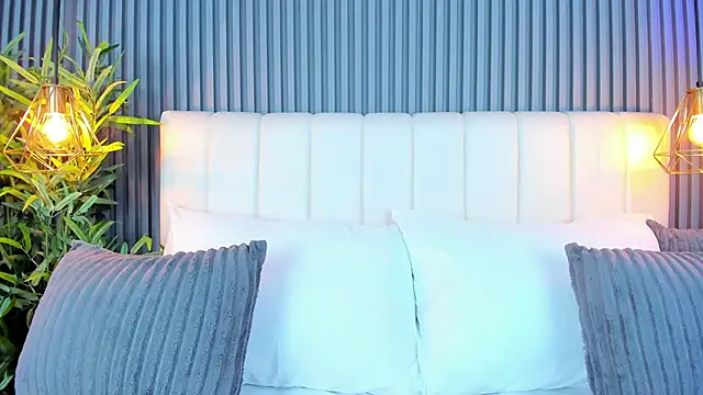 LinaGlam online show from 29, 9, 2025