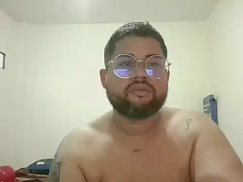 GABRIELGARCIA1313 online show from 12, 2, 2026