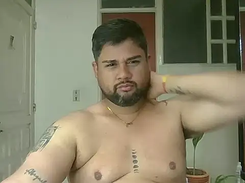 GABRIELGARCIA1313 online show from 11, 7, 2026