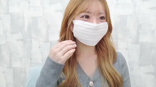 Snapshot of LOVE_MOMO_LOVE chatting on 25, 3, 2026 LOVE MOMO LOVE online show from 25, 3, 2026