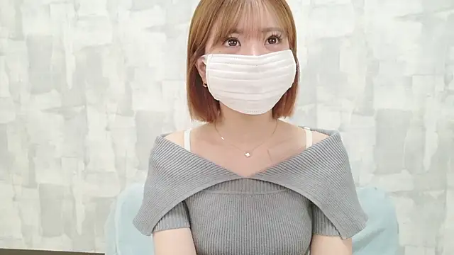 Snapshot of LOVE_MOMO_LOVE chatting on 16, 4, 2026 LOVE MOMO LOVE online show from 16, 4, 2026