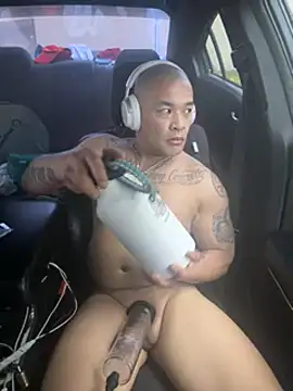 EatMyCake831 online show from 16, 2, 2025