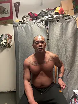 EatMyCake831 online show from 21, 9, 2025