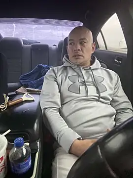 EatMyCake831 online show from 14, 4, 2026