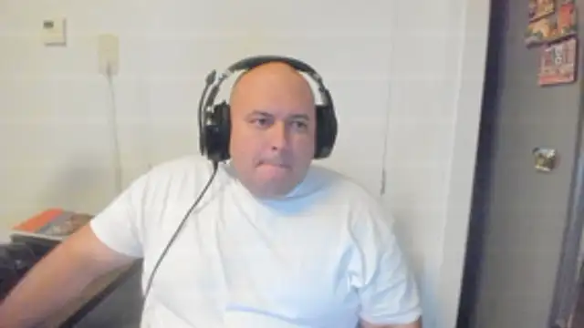 BigromeoXX online show from 28, 10, 2025