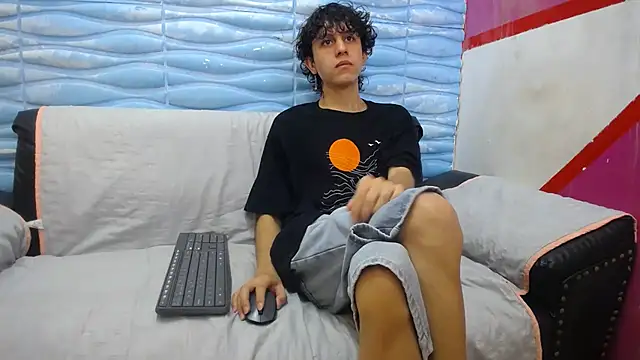 Snapshot of Felipe_Browns chatting on 28, 1, 2025 Felipe Browns online show from 28, 1, 2025