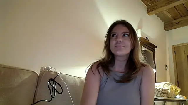 Snapshot of Nina24 chatting on 12, 3, 2025 Nina24 online show from 12, 3, 2025