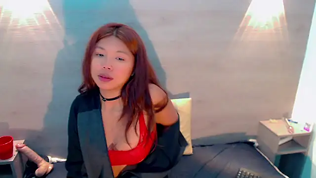 Snapshot of Isalombardi chatting on 17, 2, 2025 Isalombardi online show from 17, 2, 2025