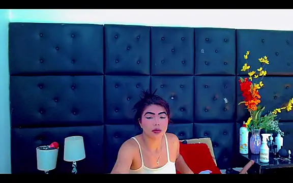 Snapshot of Isalombardi chatting on 27, 2, 2026 Isalombardi online show from 27, 2, 2026