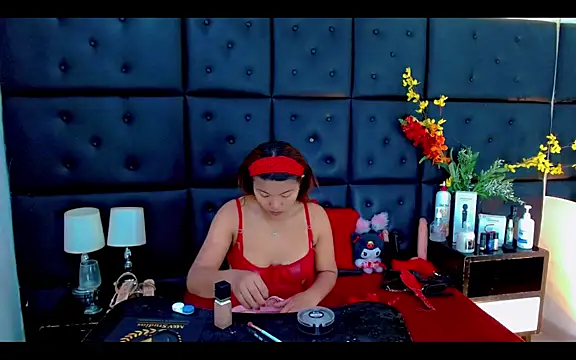 Snapshot of Isalombardi chatting on 31, 3, 2026 Isalombardi online show from 31, 3, 2026