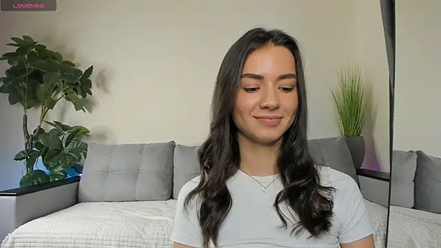 Snapshot of NicoleLuv chatting on 2, 12, 2024 NicoleLuv online show from 2, 12, 2024