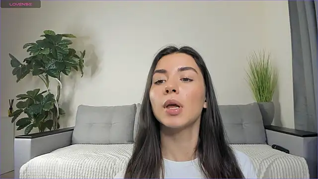Snapshot of NicoleLuv chatting on 9, 1, 2025 NicoleLuv online show from 9, 1, 2025