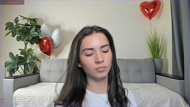 Snapshot of NicoleLuv chatting on 9, 3, 2025 NicoleLuv online show from 9, 3, 2025