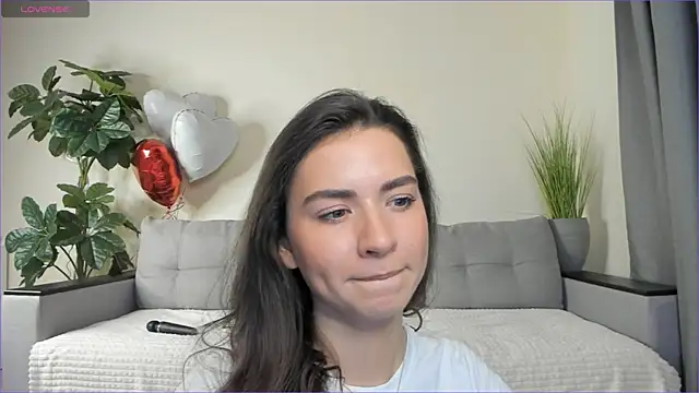 Snapshot of NicoleLuv chatting on 16, 3, 2025 NicoleLuv online show from 16, 3, 2025