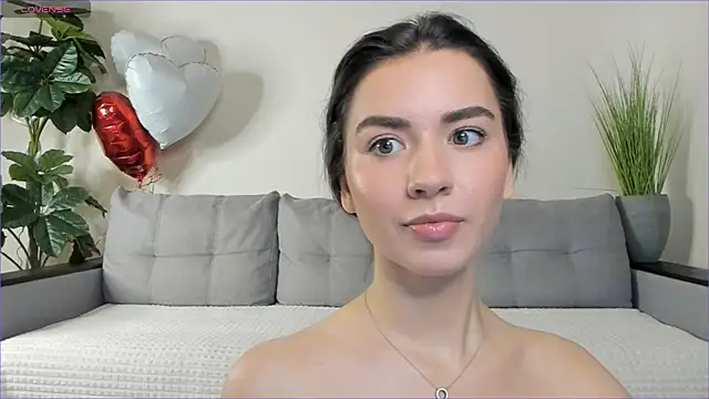 Snapshot of NicoleLuv chatting on 17, 3, 2025 NicoleLuv online show from 17, 3, 2025