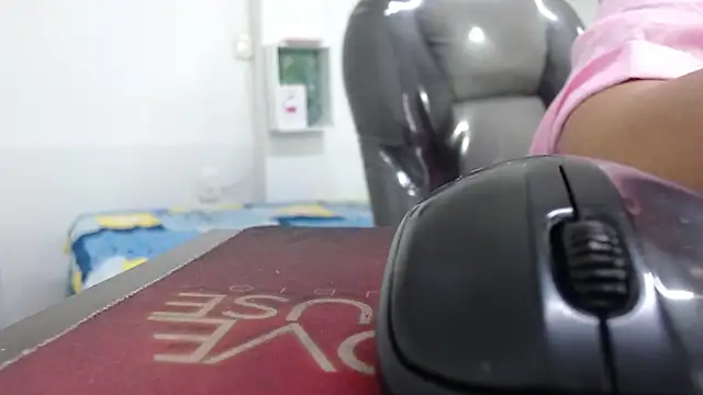 sexy lady 0 online show from 9, 2, 2025