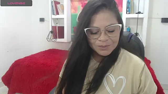 Snapshot of sexy_lady_0 chatting on 12, 9, 2025 sexy lady 0 online show from 12, 9, 2025