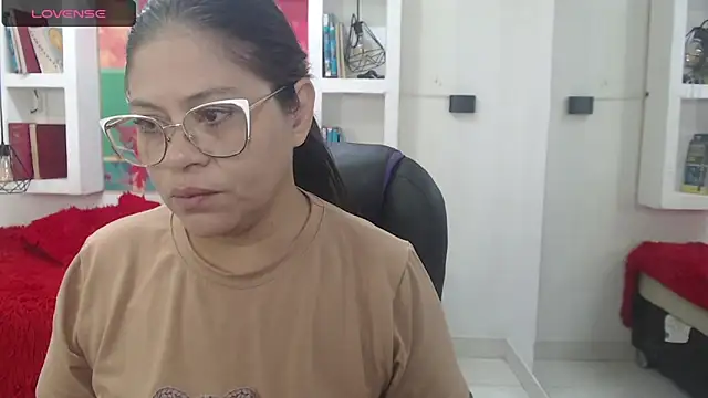 Snapshot of sexy_lady_0 chatting on 16, 9, 2025 sexy lady 0 online show from 16, 9, 2025