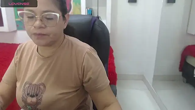 Snapshot of sexy_lady_0 chatting on 8, 10, 2025 sexy lady 0 online show from 8, 10, 2025