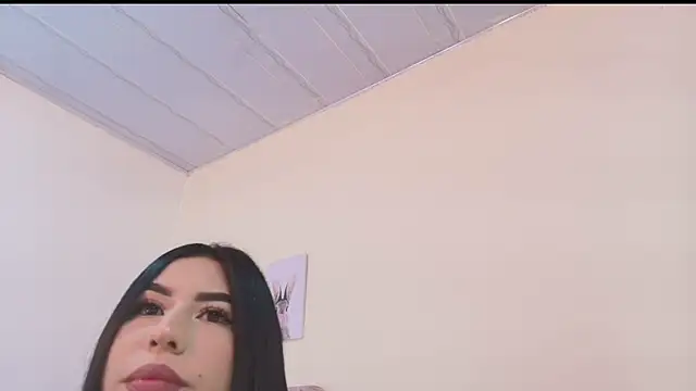 Snapshot of sweety_mariann1 chatting on 29, 10, 2025 sweety mariann1 online show from 29, 10, 2025