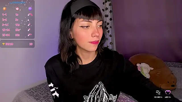 Snapshot of MiaGoth_ chatting on 12, 1, 2025 MiaGoth  online show from 12, 1, 2025