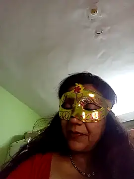 Snapshot of DesiMuffin chatting on 28, 12, 2024 DesiMuffin online show from 28, 12, 2024