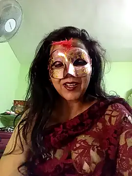 Snapshot of DesiMuffin chatting on 7, 1, 2025 DesiMuffin online show from 7, 1, 2025