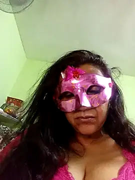Snapshot of DesiMuffin chatting on 19, 1, 2025 DesiMuffin online show from 19, 1, 2025