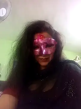 Snapshot of DesiMuffin chatting on 19, 2, 2025 DesiMuffin online show from 19, 2, 2025