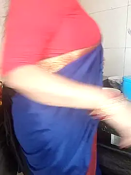Snapshot of kaamuk_shweta chatting on 4, 2, 2025 kaamuk shweta online show from 4, 2, 2025