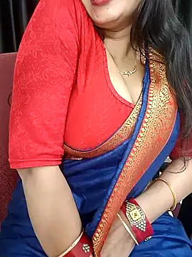 Snapshot of kaamuk_shweta chatting on 4, 2, 2025 kaamuk shweta online show from 4, 2, 2025